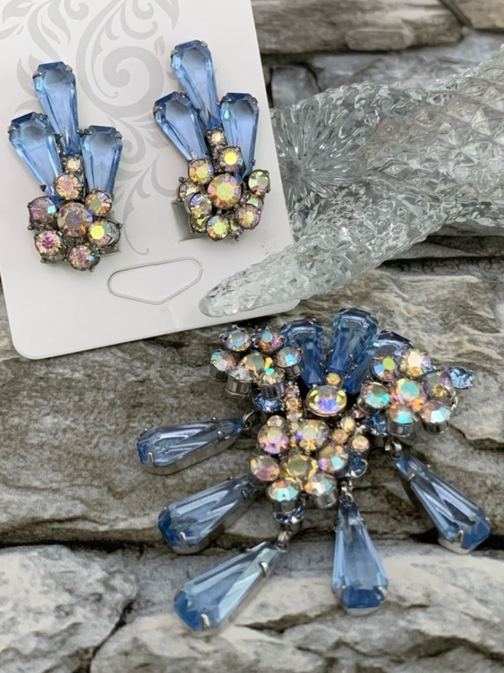 Juliana D&E DeLizza Elster Blue Florette Pentagon Brooch Earring Demi Parure Set - Picture 9 of 12
